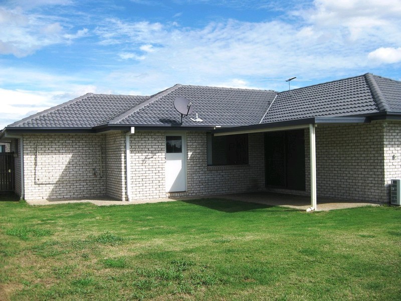 98 Westminster Crescent, Raceview QLD 4305