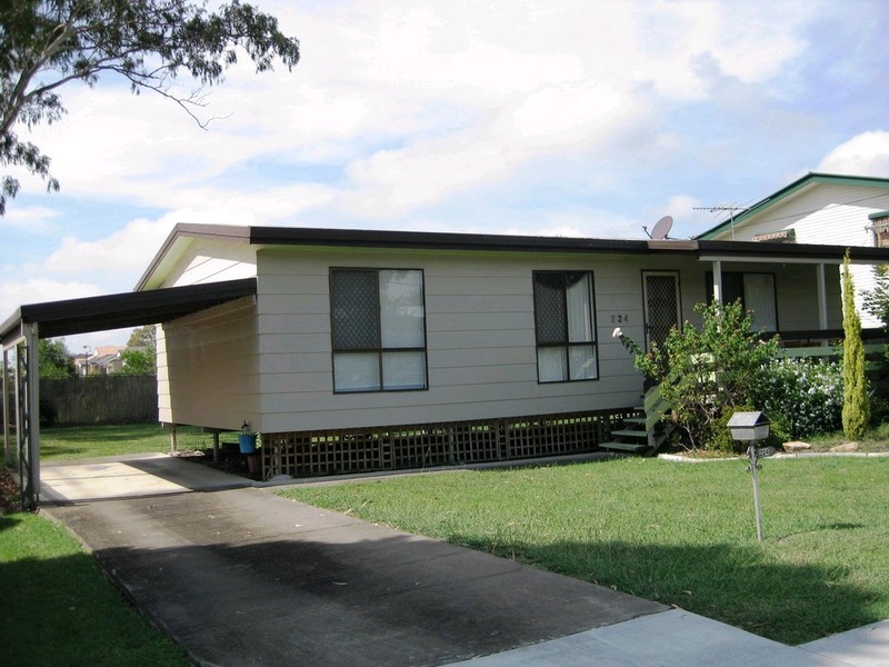 224 Whitehill Road, Raceview QLD 4305