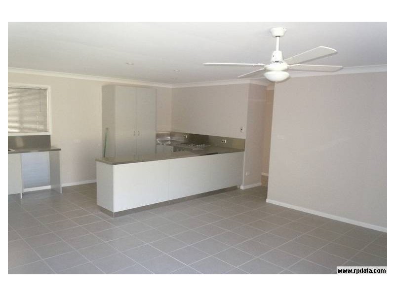 81 S Queensborough Parade, Karalee QLD 4306