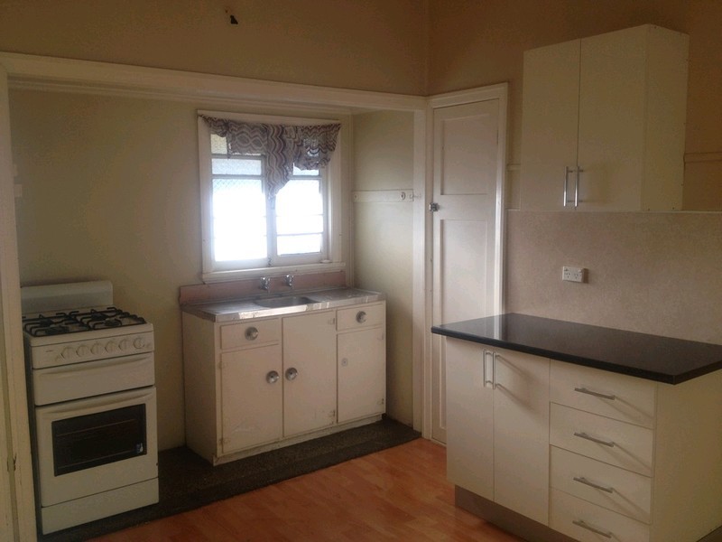 88 Blackall Street, Basin Pocket QLD 4305