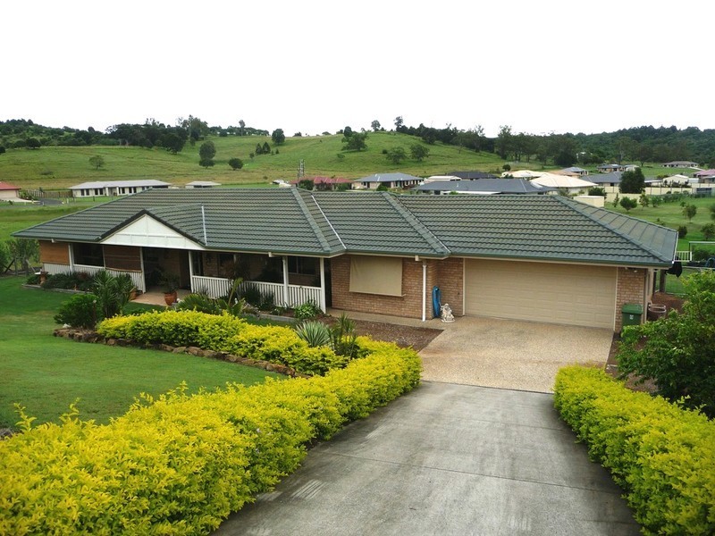 64 Harpeng Drive, Minden QLD 4311