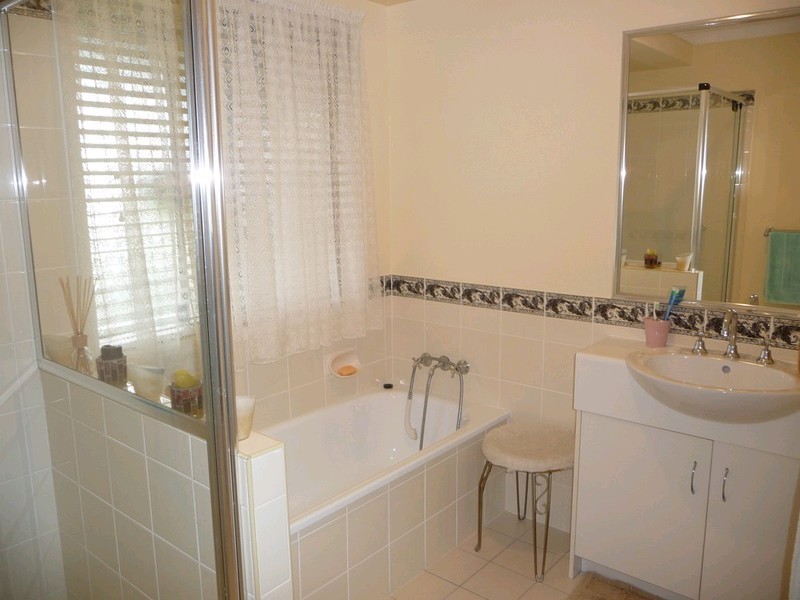 64 Harpeng Drive, Minden QLD 4311
