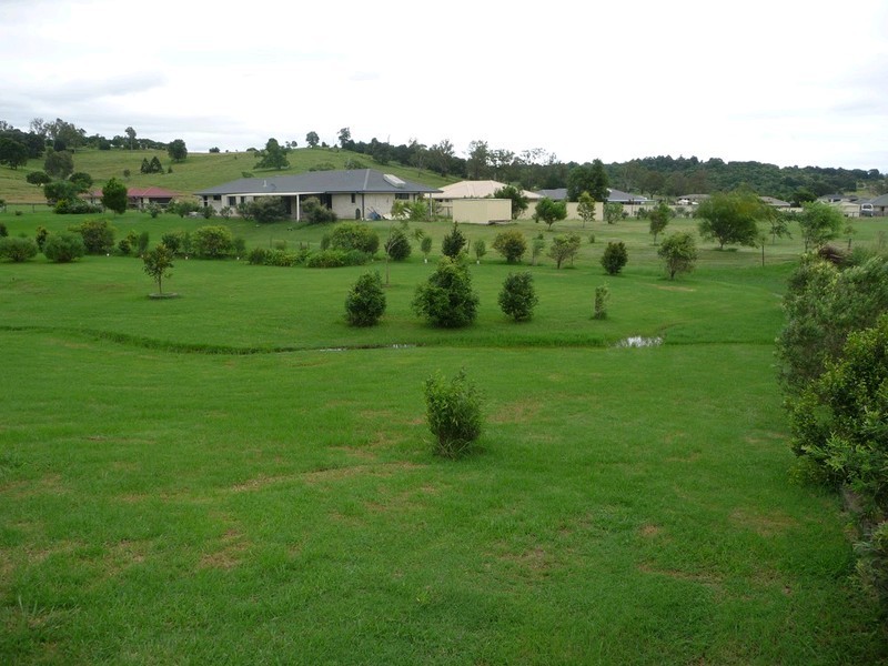 64 Harpeng Drive, Minden QLD 4311