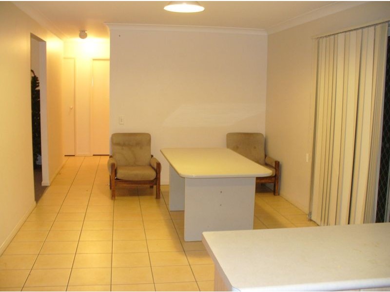 1 Schoolside Place, Bracken Ridge QLD 4017