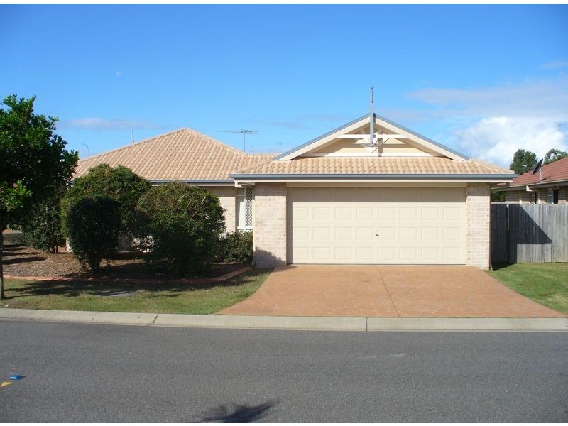 1 Schoolside Place, Bracken Ridge QLD 4017