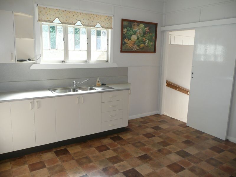 14 Esther St, Deagon QLD 4017