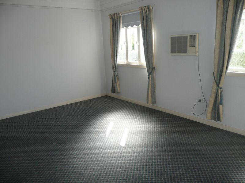 14 Esther St, Deagon QLD 4017