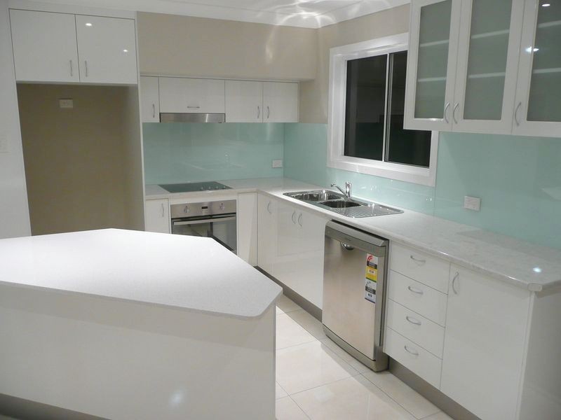 5 Northcote St, Brighton QLD 4017