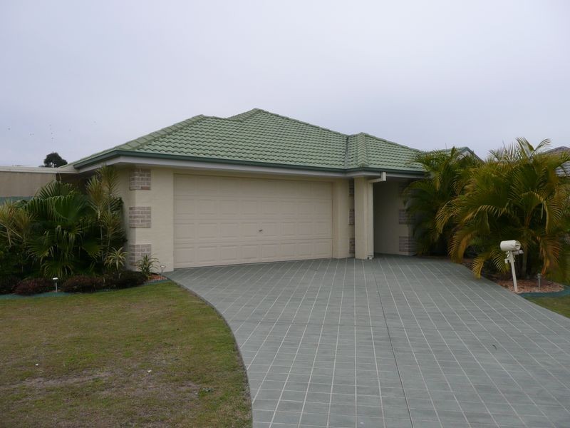 9 Fieldstone Close, Bracken Ridge QLD 4017