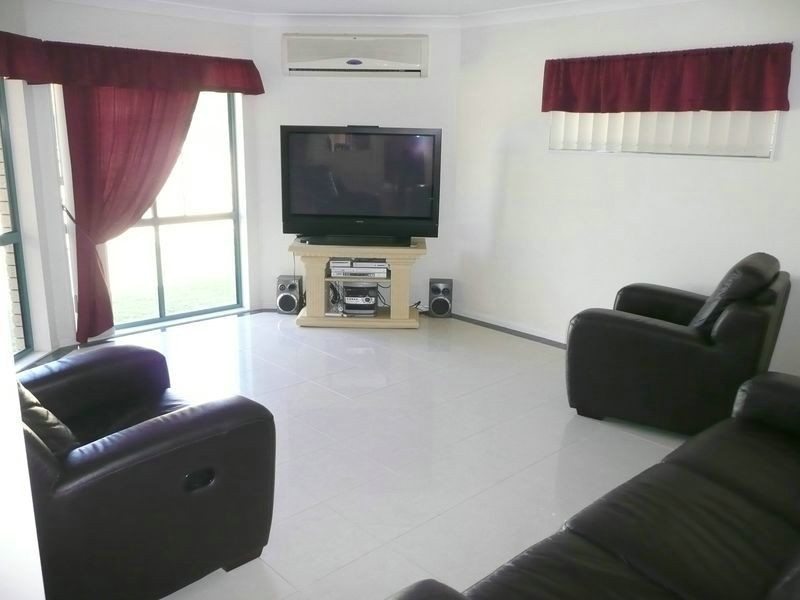 8 Calogero Drive, Bracken Ridge QLD 4017