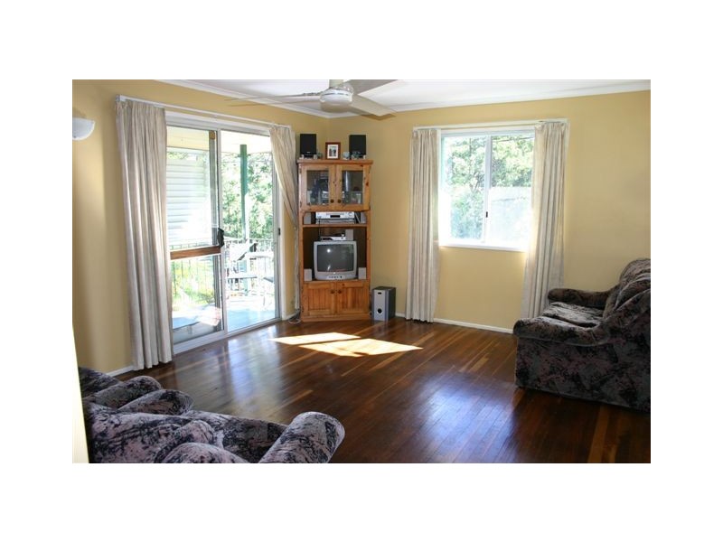 Arana Hills QLD 4054