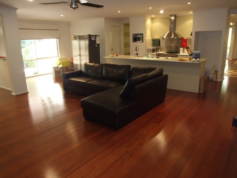 8 Brigalow Close, Bridgeman Downs QLD 4035