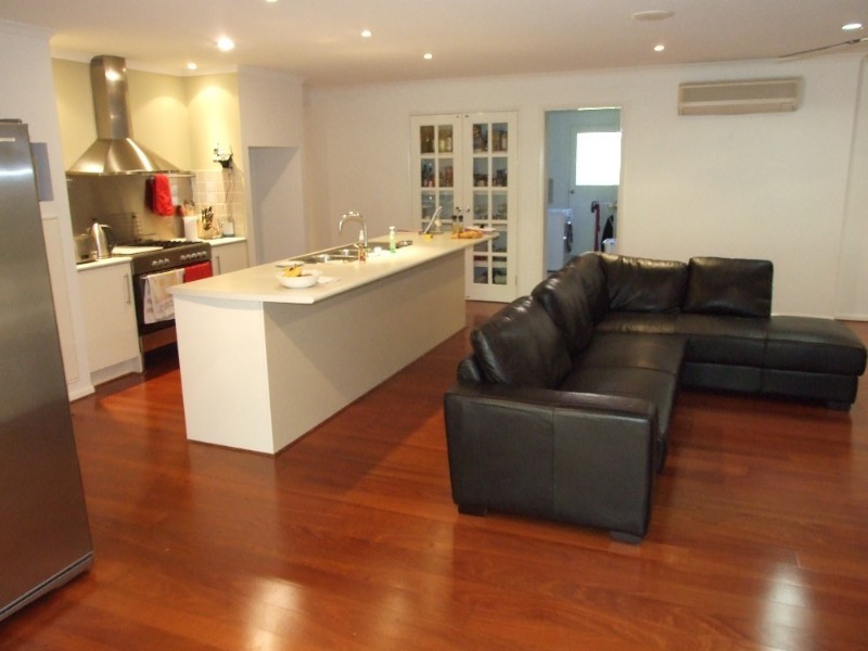 8 Brigalow Close, Bridgeman Downs QLD 4035