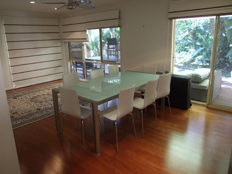 8 Brigalow Close, Bridgeman Downs QLD 4035