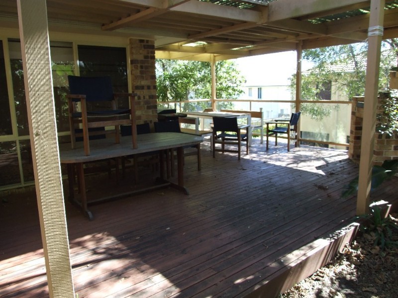 8 Brigalow Close, Bridgeman Downs QLD 4035