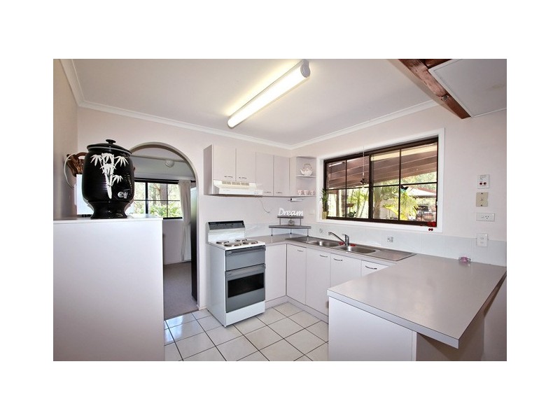 5 Prasada Court, Eatons Hill QLD 4037