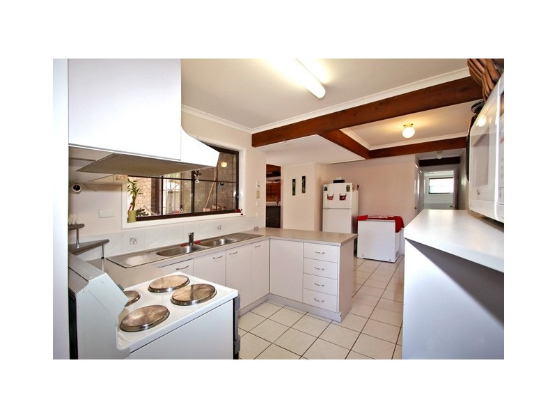 5 Prasada Court, Eatons Hill QLD 4037