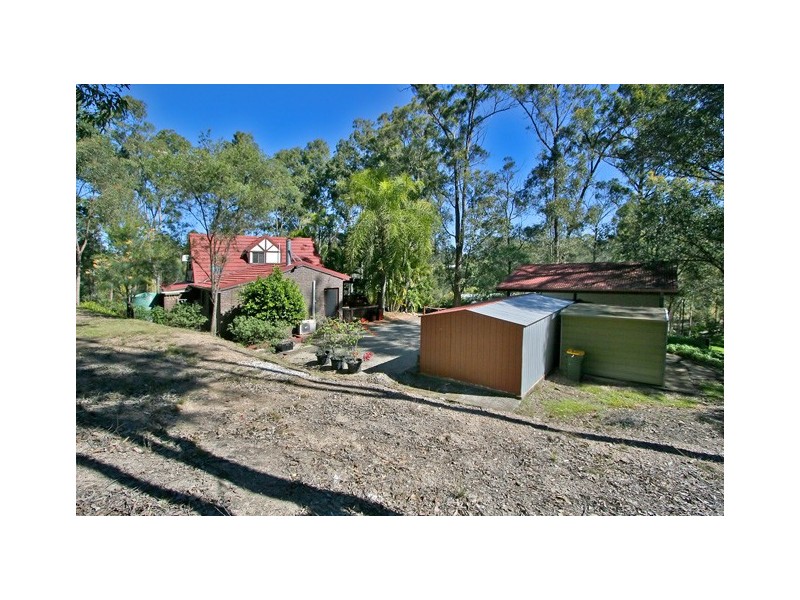 5 Prasada Court, Eatons Hill QLD 4037