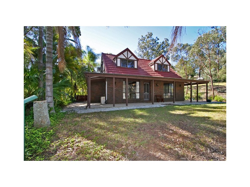 5 Prasada Court, Eatons Hill QLD 4037