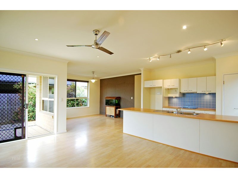 North Lakes QLD 4509