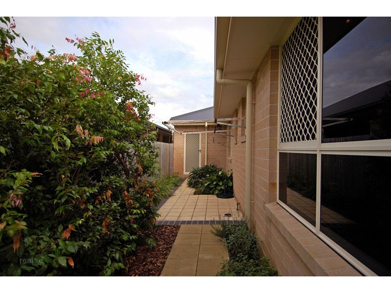 North Lakes QLD 4509