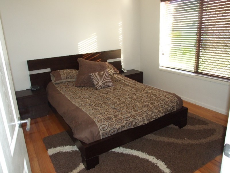 24 Fir Place, Warner QLD 4500