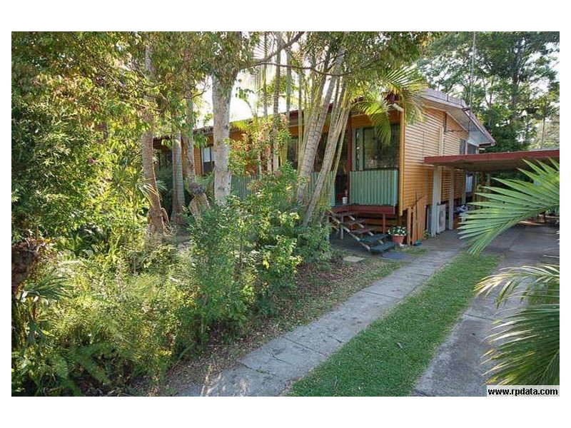 6 Boorogari Place, Petrie QLD 4502
