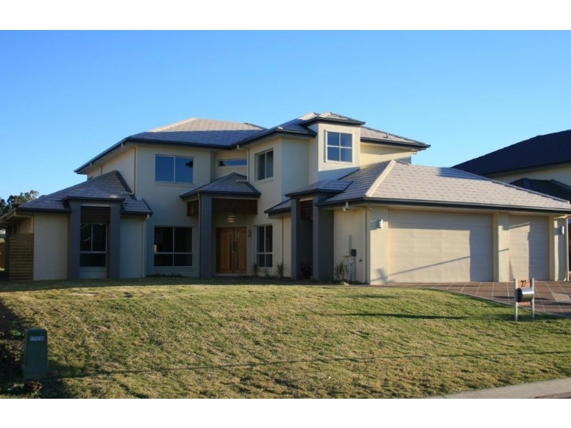 Bridgeman Downs QLD 4035