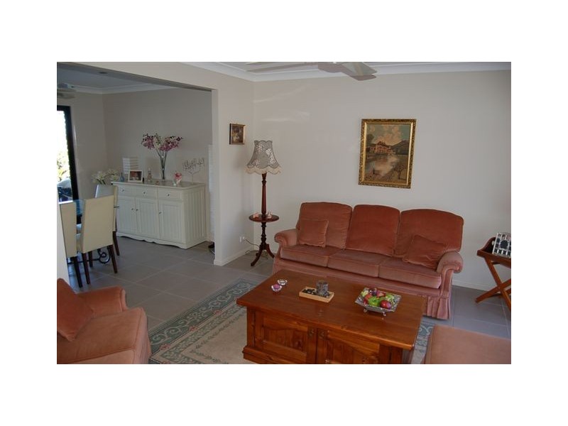 17 Morene Crescent, Warner QLD 4500