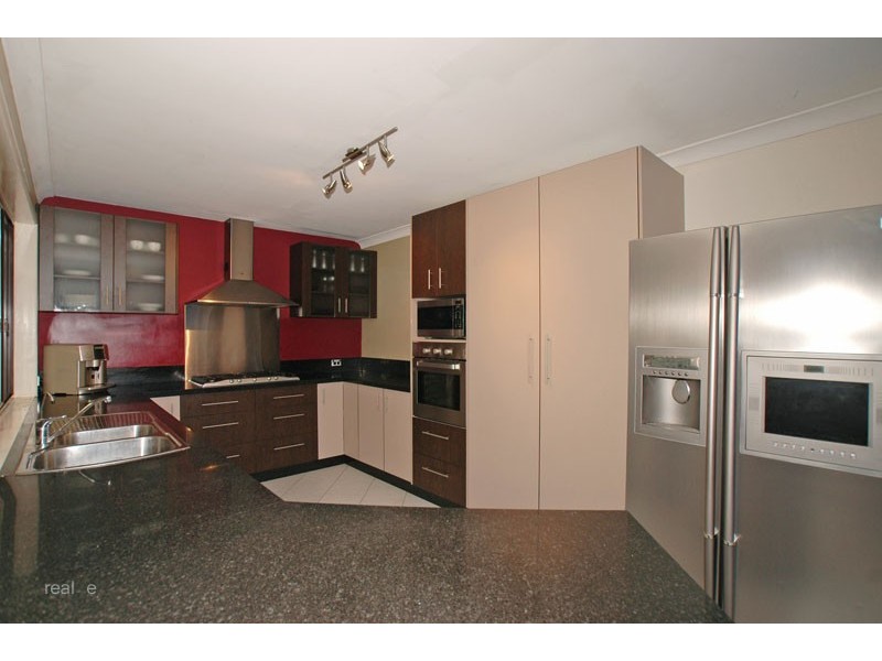 5 Sharon Court, Albany Creek QLD 4035