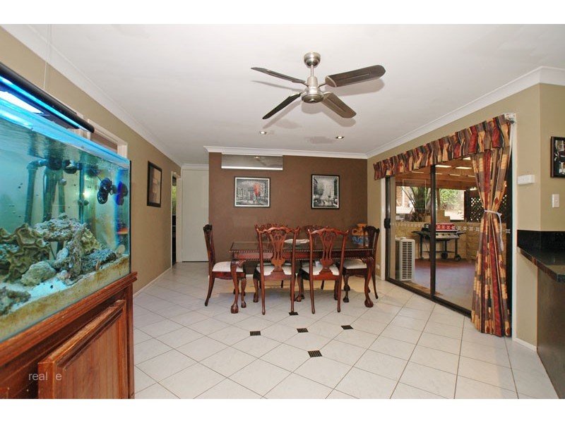 5 Sharon Court, Albany Creek QLD 4035