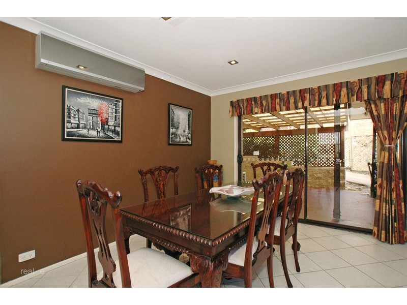 5 Sharon Court, Albany Creek QLD 4035