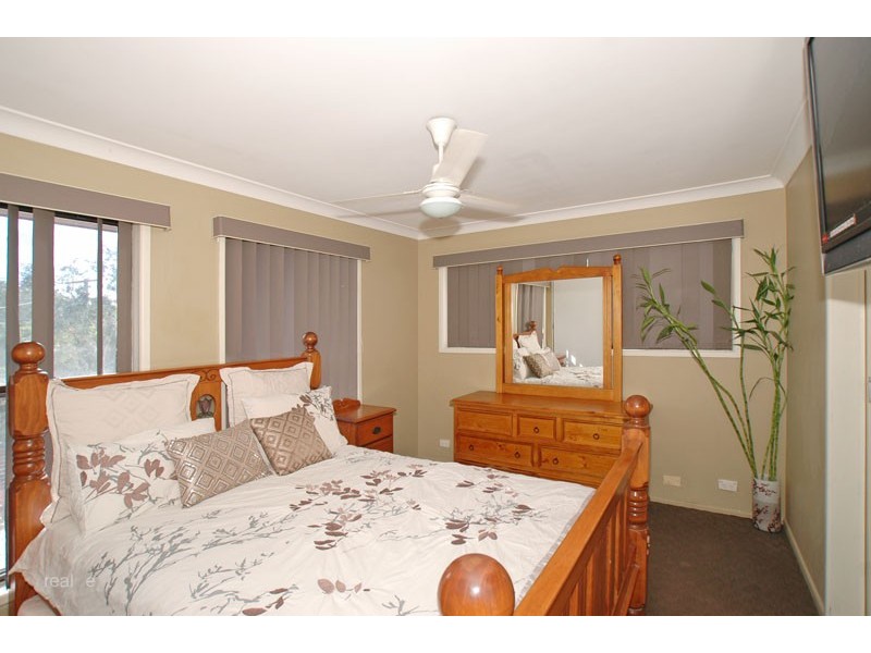 5 Sharon Court, Albany Creek QLD 4035