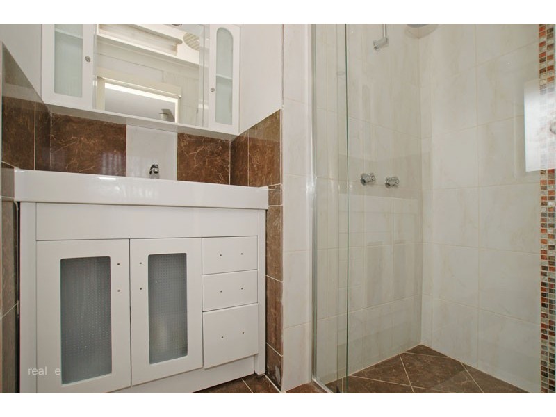 5 Sharon Court, Albany Creek QLD 4035