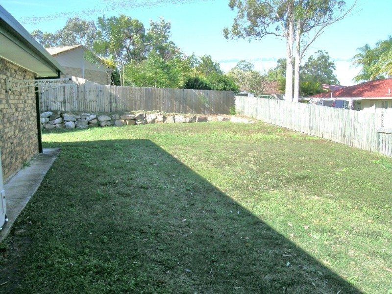 4 Lucas Court, Kallangur QLD 4503