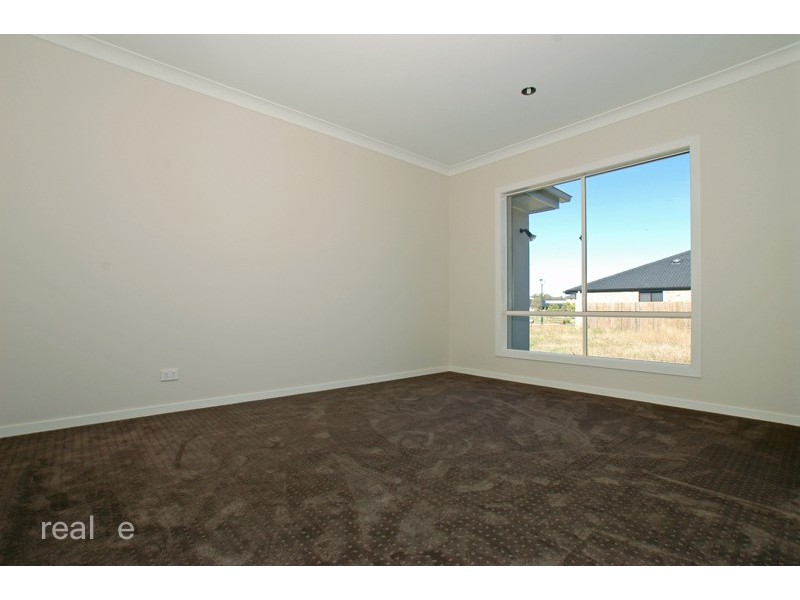 24 Singleton Place, Bald Hills QLD 4036