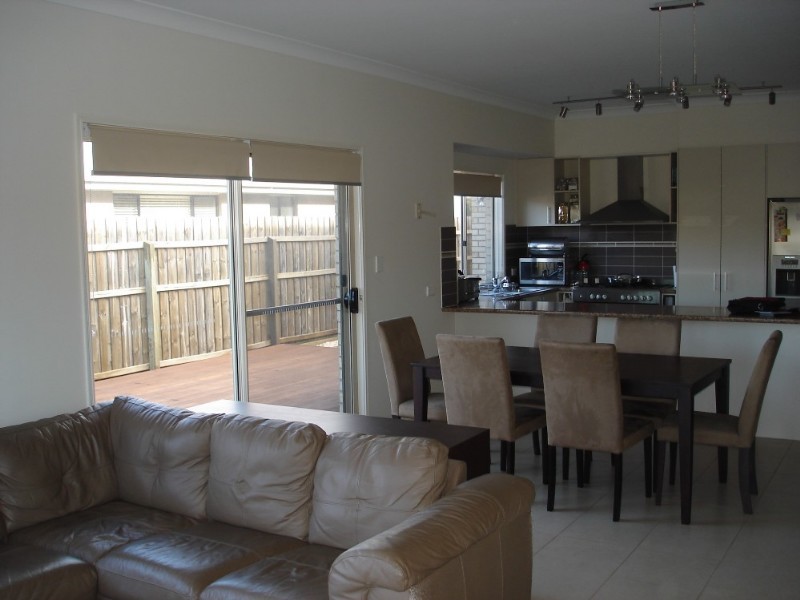 54 Baybreeze Crescent, Murrumba Downs QLD 4503