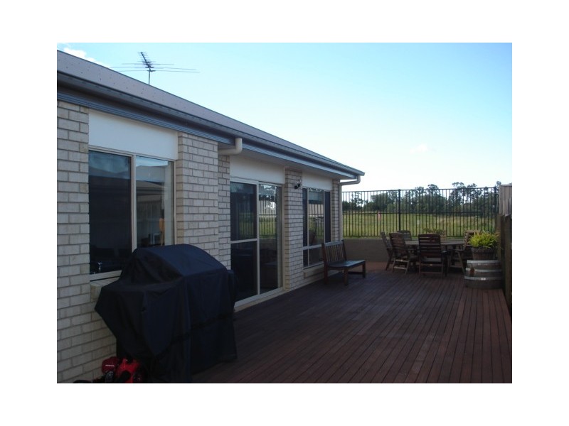 54 Baybreeze Crescent, Murrumba Downs QLD 4503