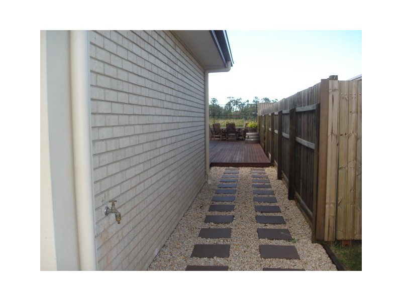 54 Baybreeze Crescent, Murrumba Downs QLD 4503