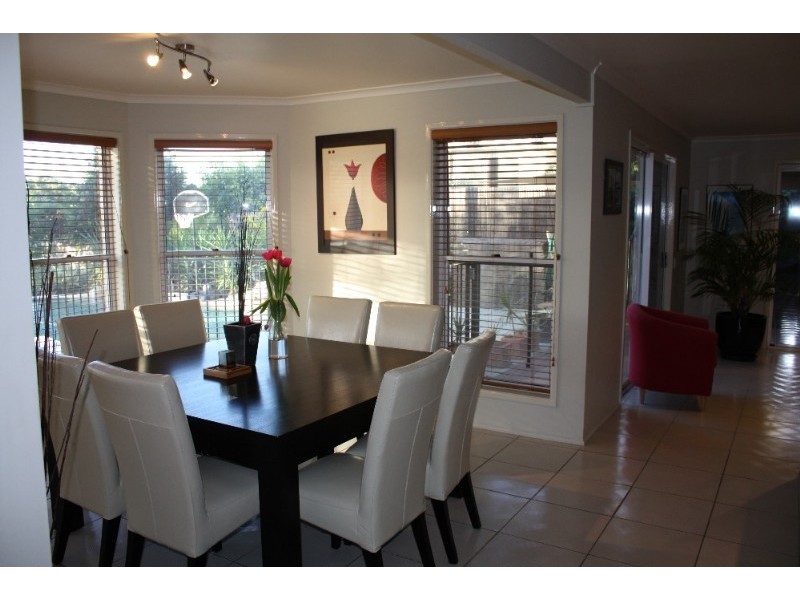 1 Tarun Close, Aspley QLD 4034