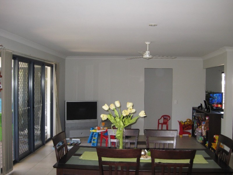 6 Waterlily Circuit, Carseldine QLD 4034