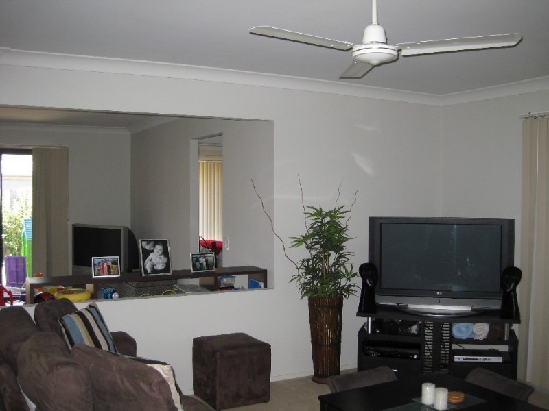 6 Waterlily Circuit, Carseldine QLD 4034