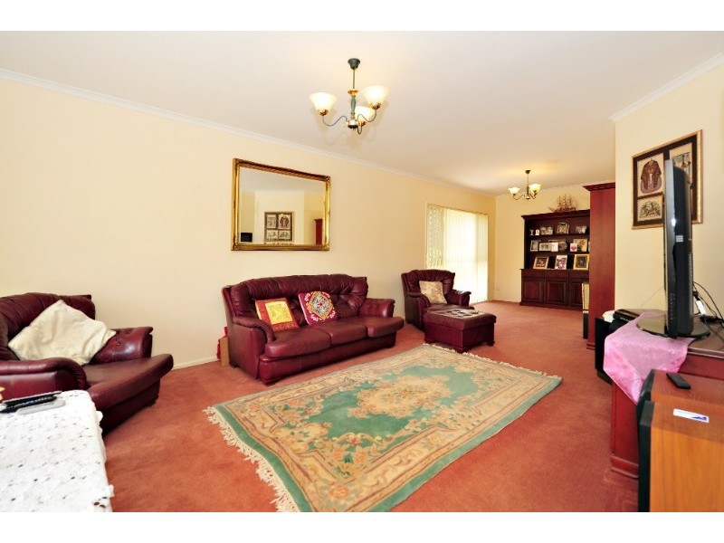 10 Waterford Place, Bridgeman Downs QLD 4035