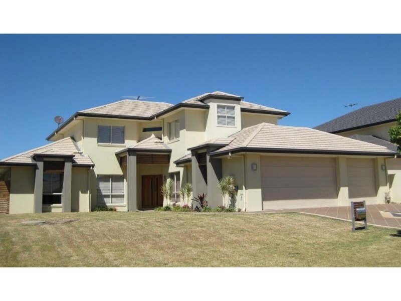 7 Apulia Place, Bridgeman Downs QLD 4035