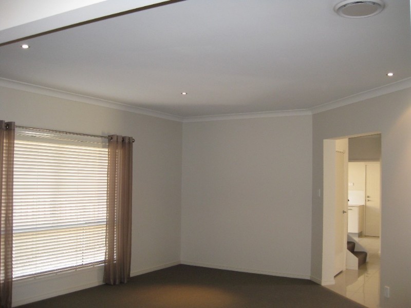 7 Apulia Place, Bridgeman Downs QLD 4035