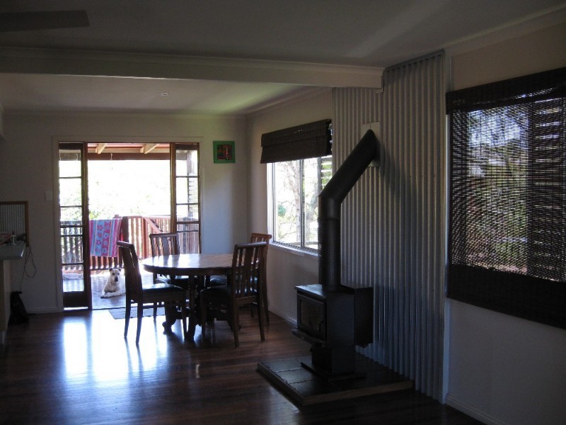 14 Cuthbert Street, Albany Creek QLD 4035