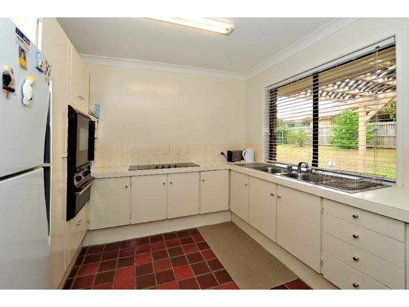 8 Whitehorse Street, Carseldine QLD 4034