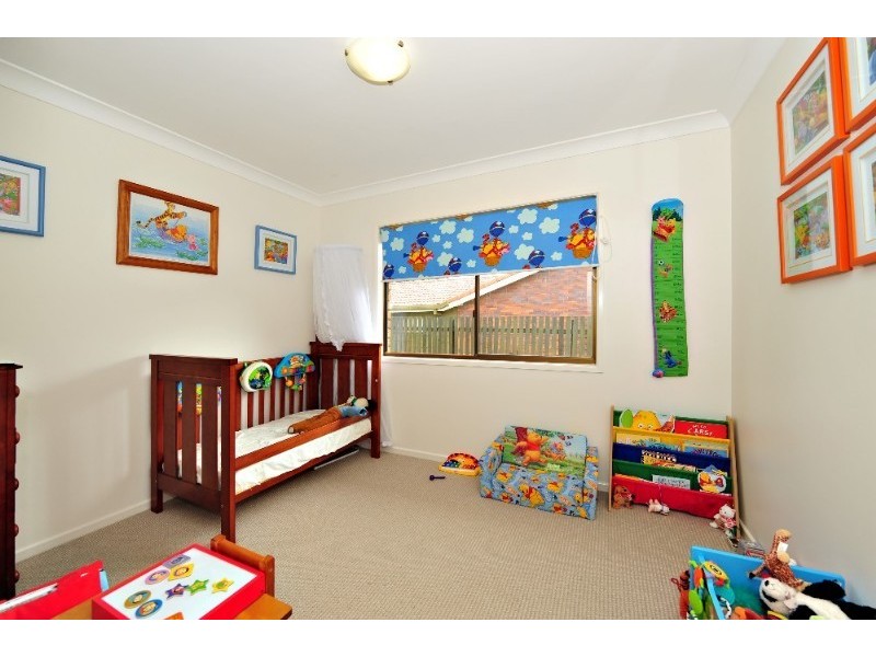 8 Whitehorse Street, Carseldine QLD 4034