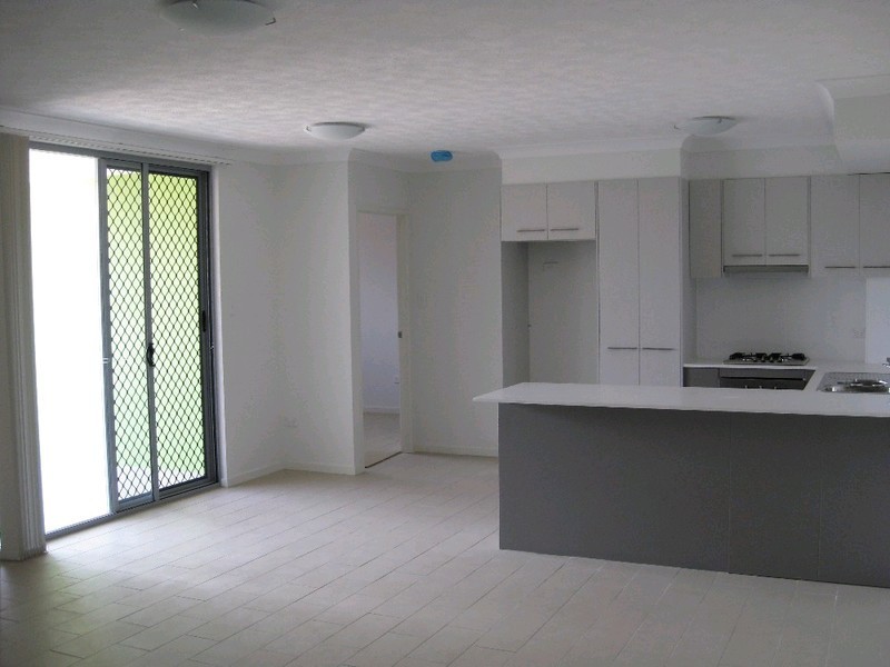 2/25 Kuran Street, Chermside QLD 4032