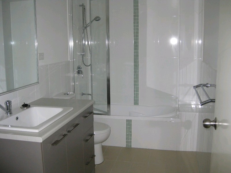 2/25 Kuran Street, Chermside QLD 4032